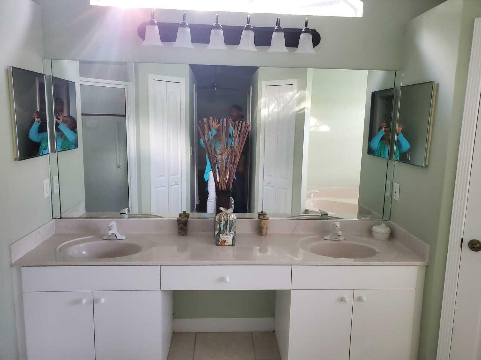 OLEANDER PINES - Residential