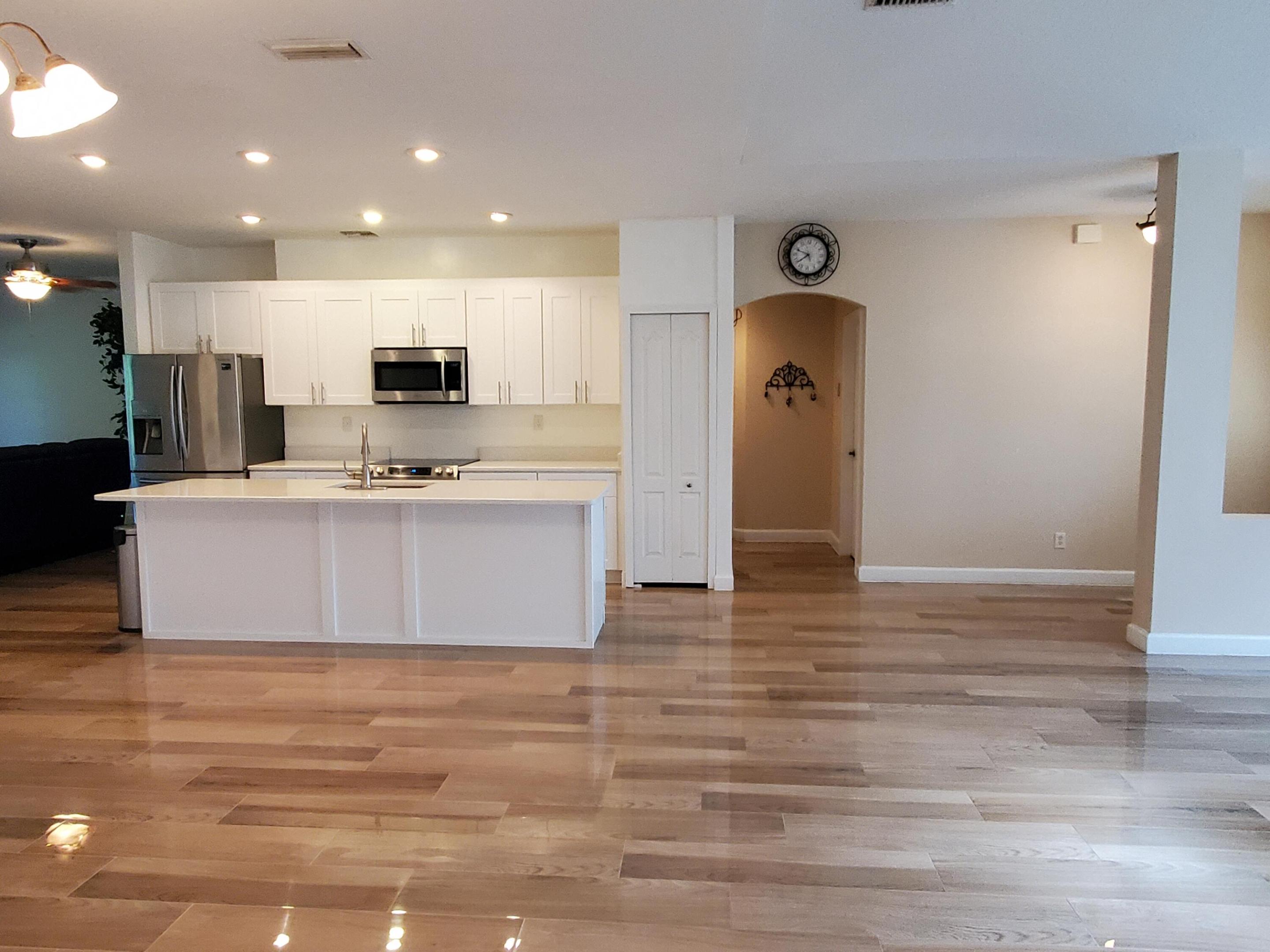 OLEANDER PINES - Residential