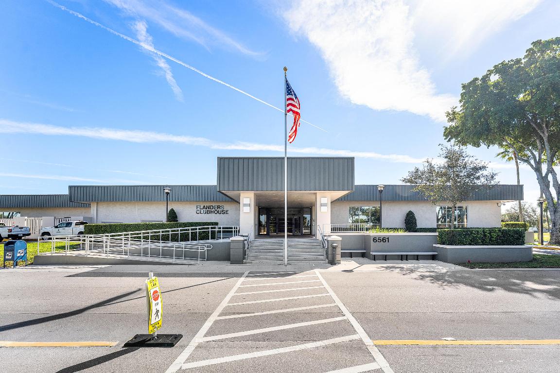 KINGS POINT FLANDERS CONDOS - Residential