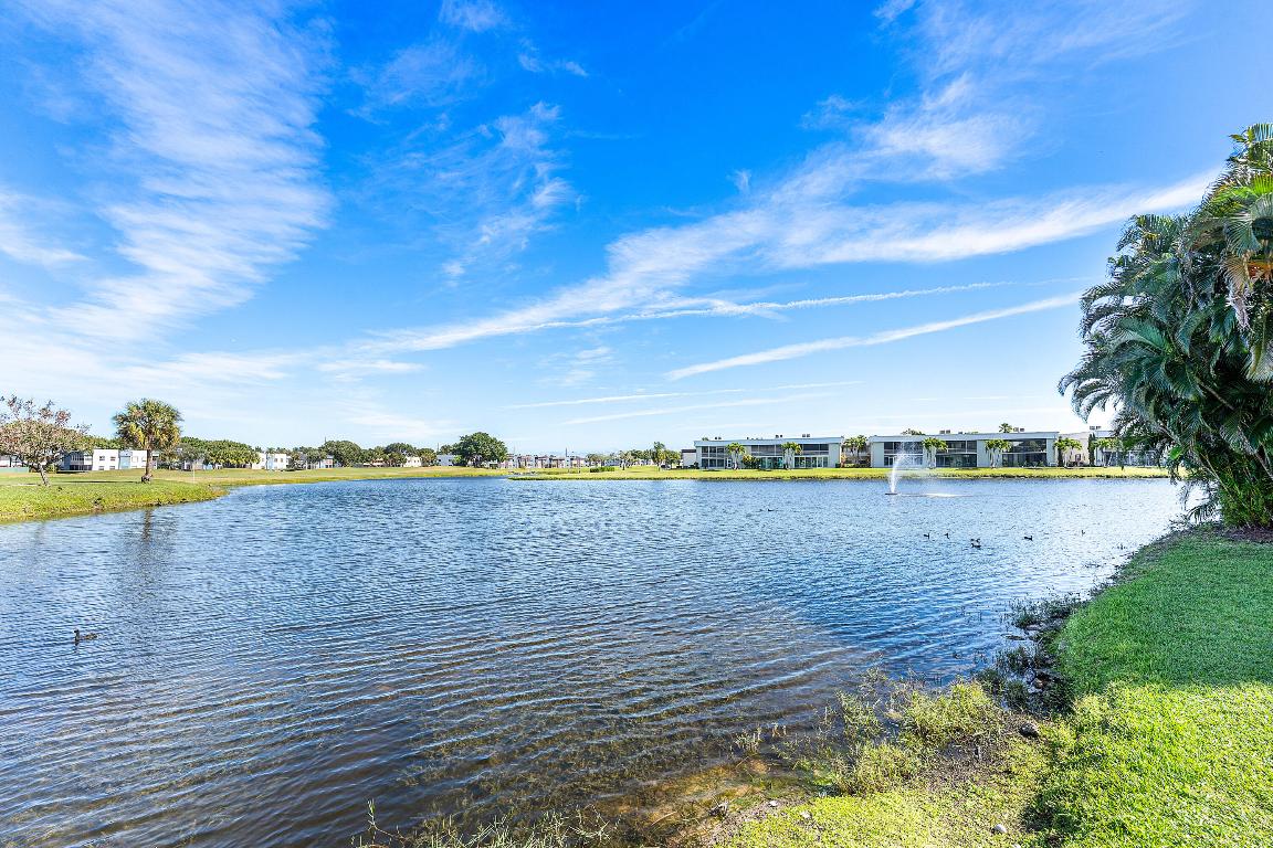 KINGS POINT FLANDERS CONDOS - Residential