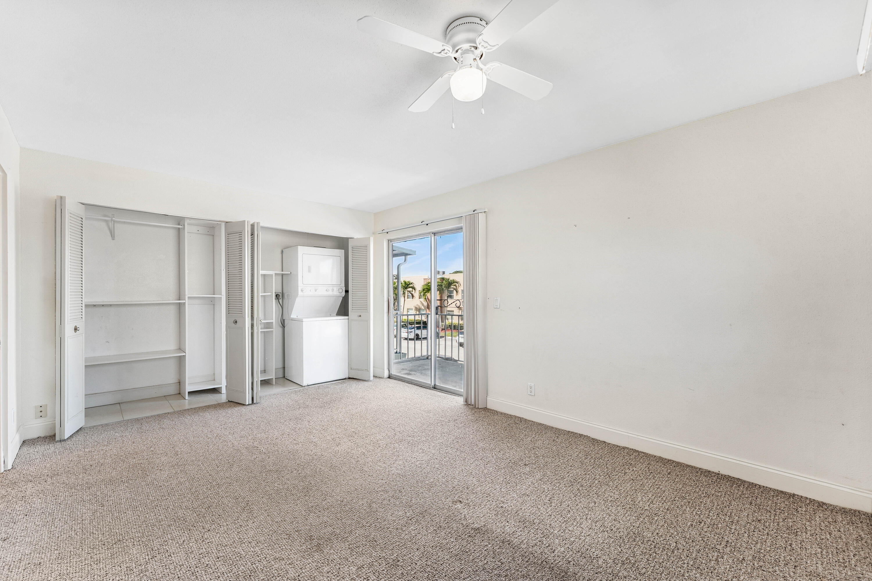 KINGS POINT FLANDERS CONDOS - Residential