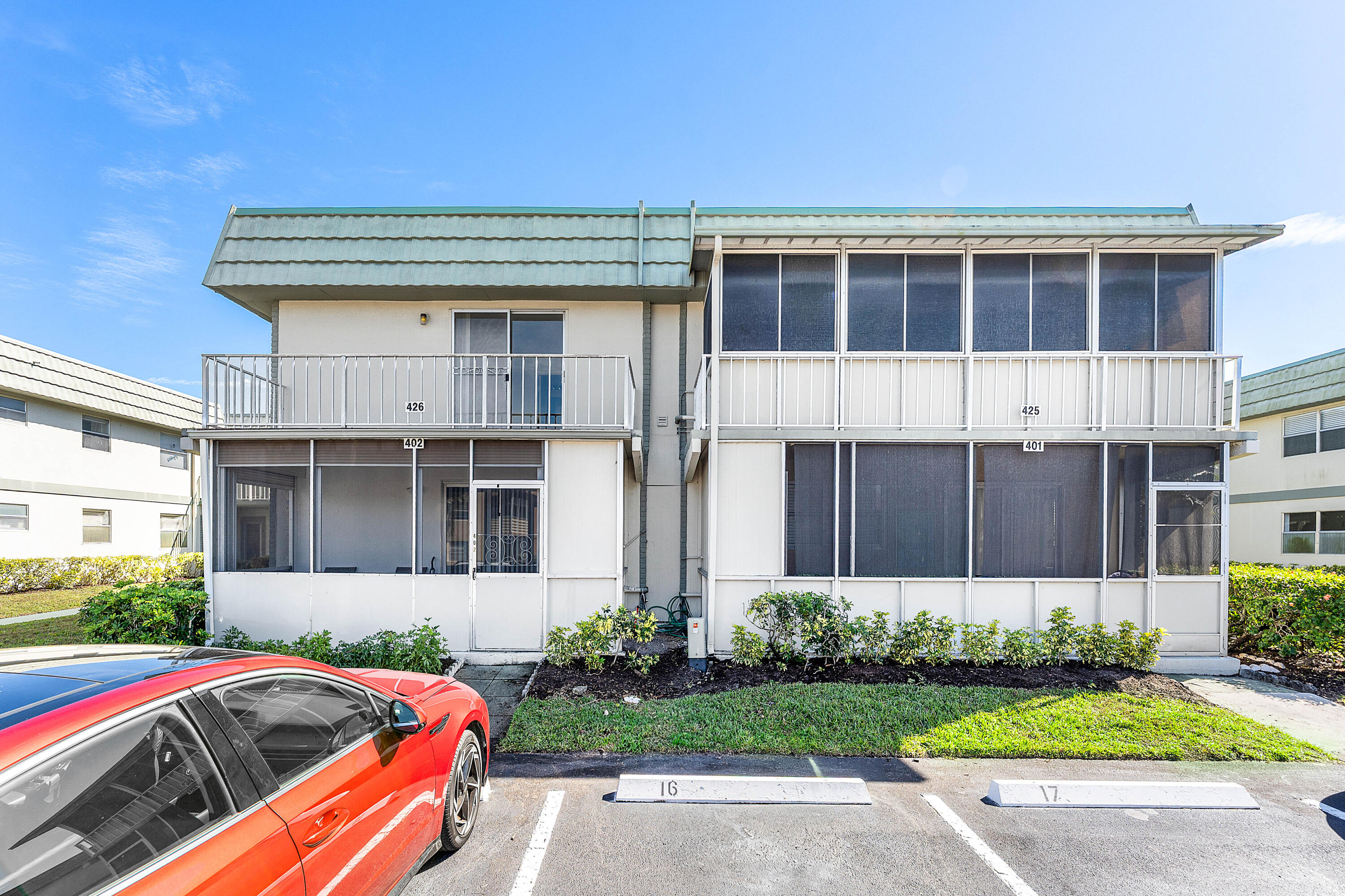 KINGS POINT FLANDERS CONDOS - Residential