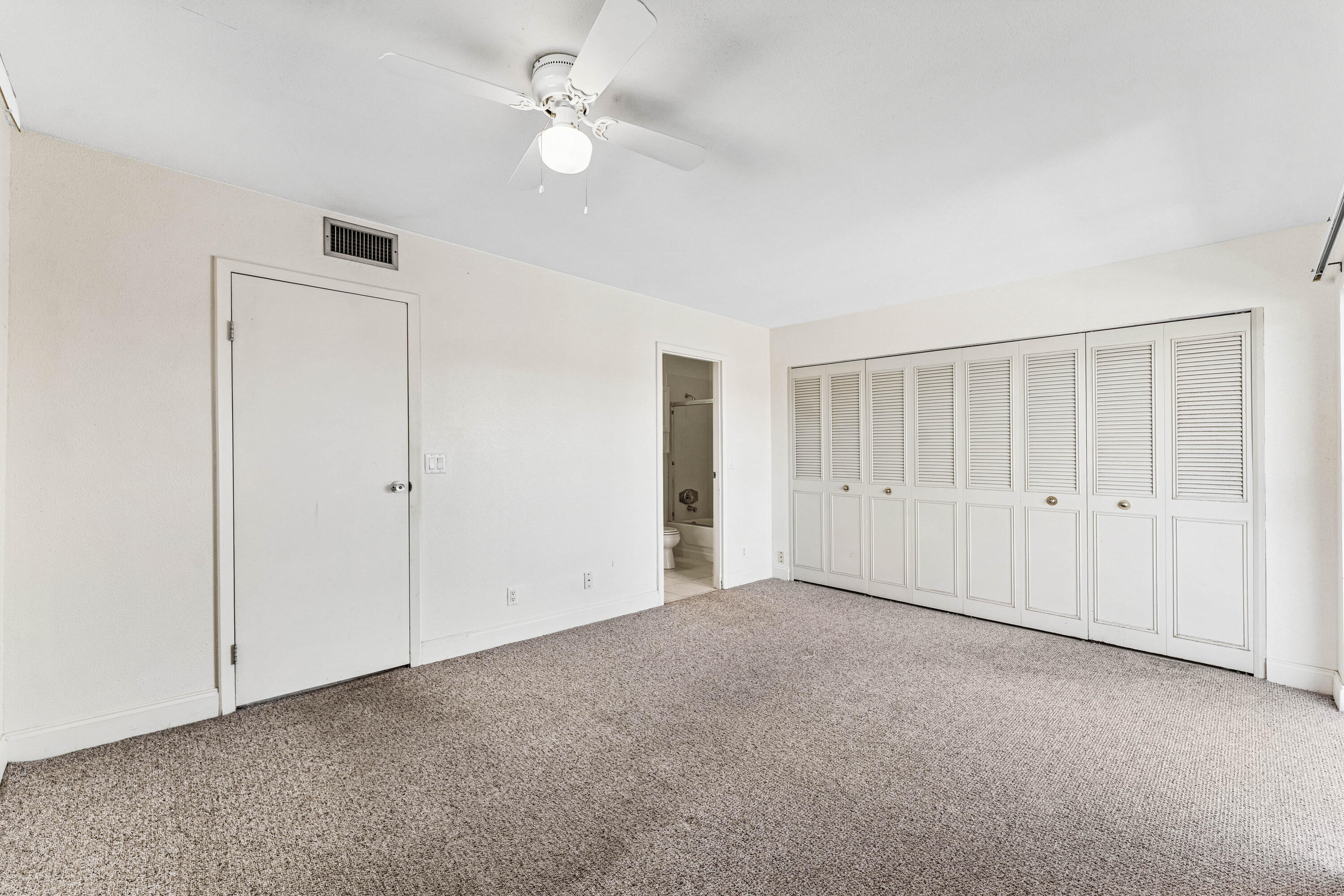 KINGS POINT FLANDERS CONDOS - Residential