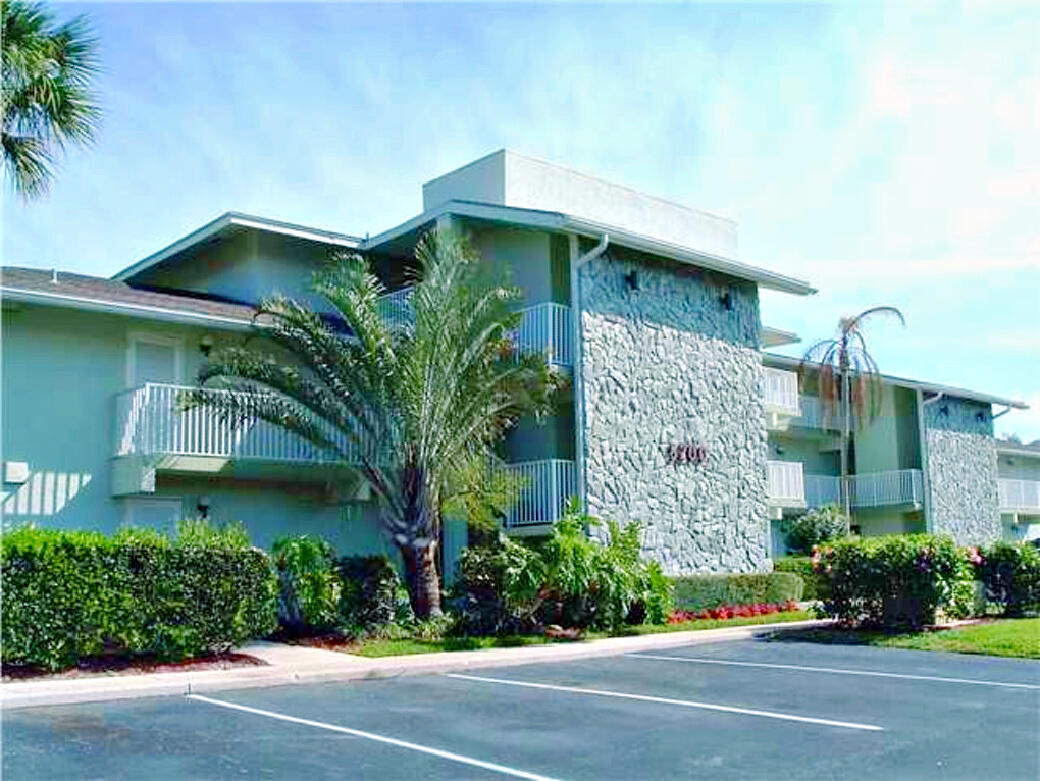 OCEAN VILLAGE - Residential