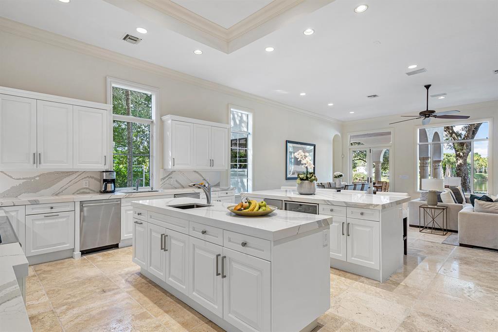 FOXE CHASE - Residential