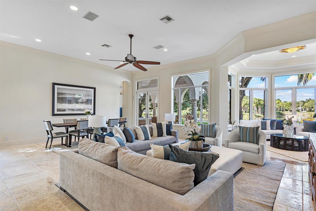 FOXE CHASE - Residential