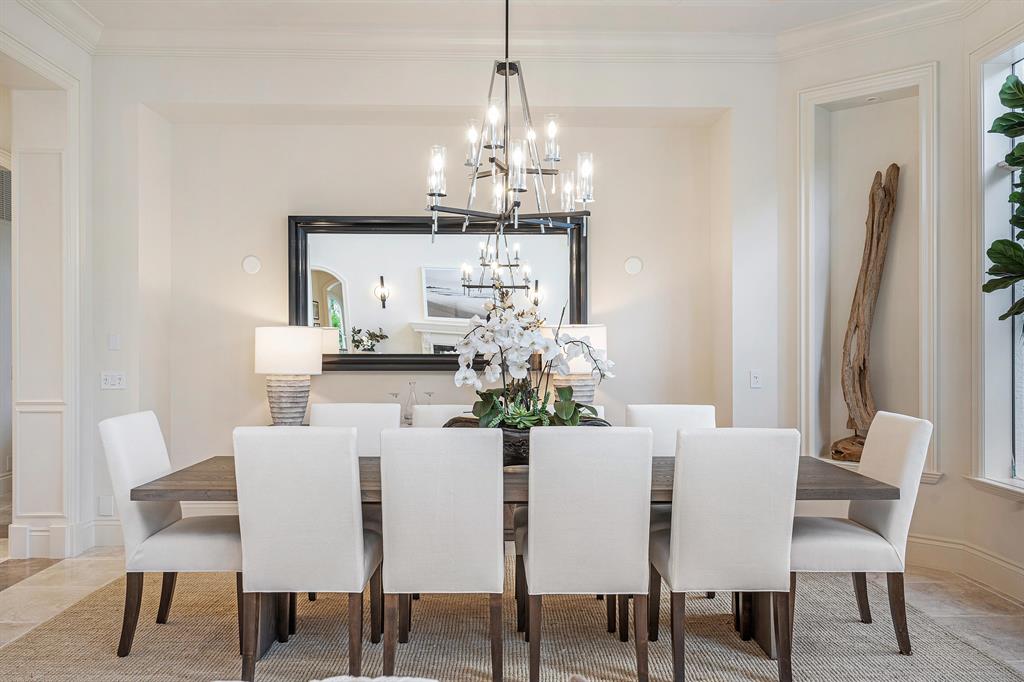 FOXE CHASE - Residential