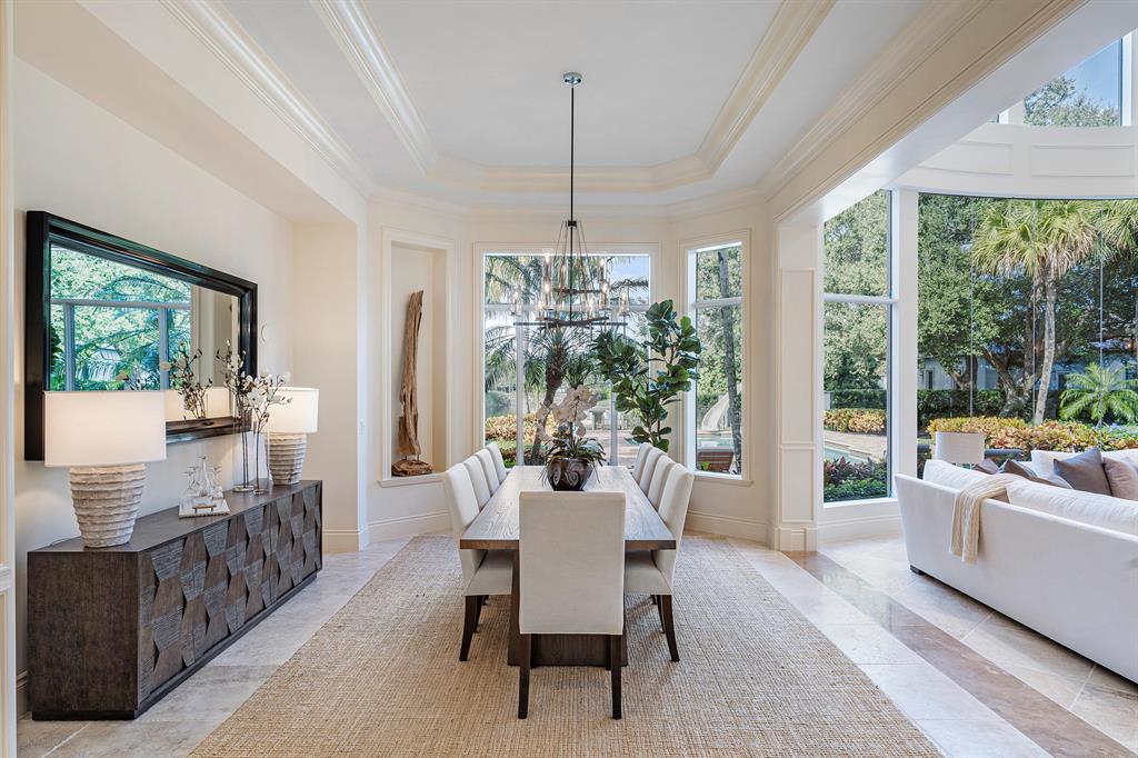 FOXE CHASE - Residential