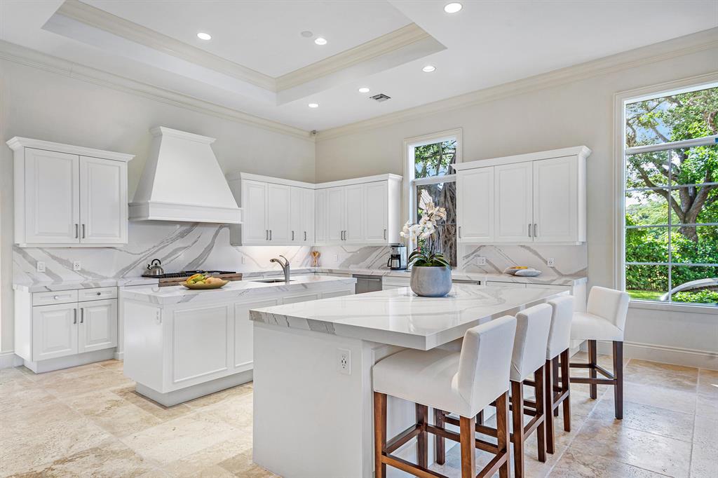 FOXE CHASE - Residential