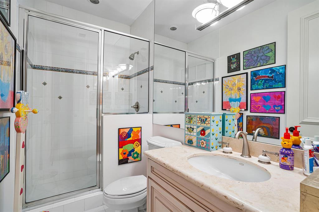 FOXE CHASE - Residential