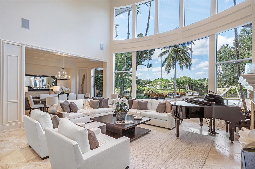 FOXE CHASE - Residential