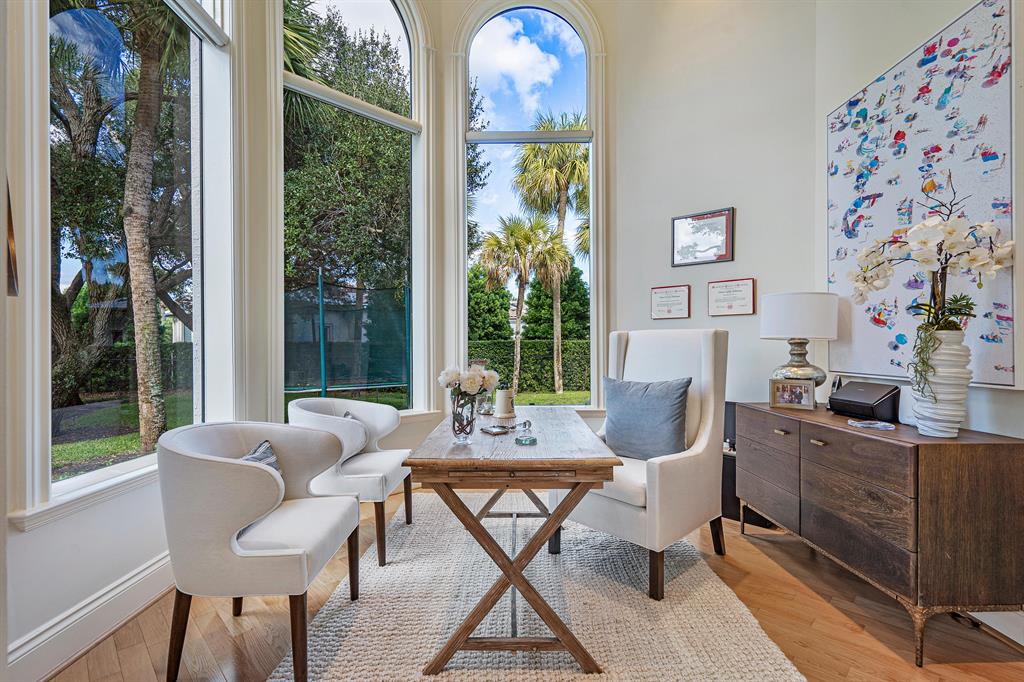 FOXE CHASE - Residential