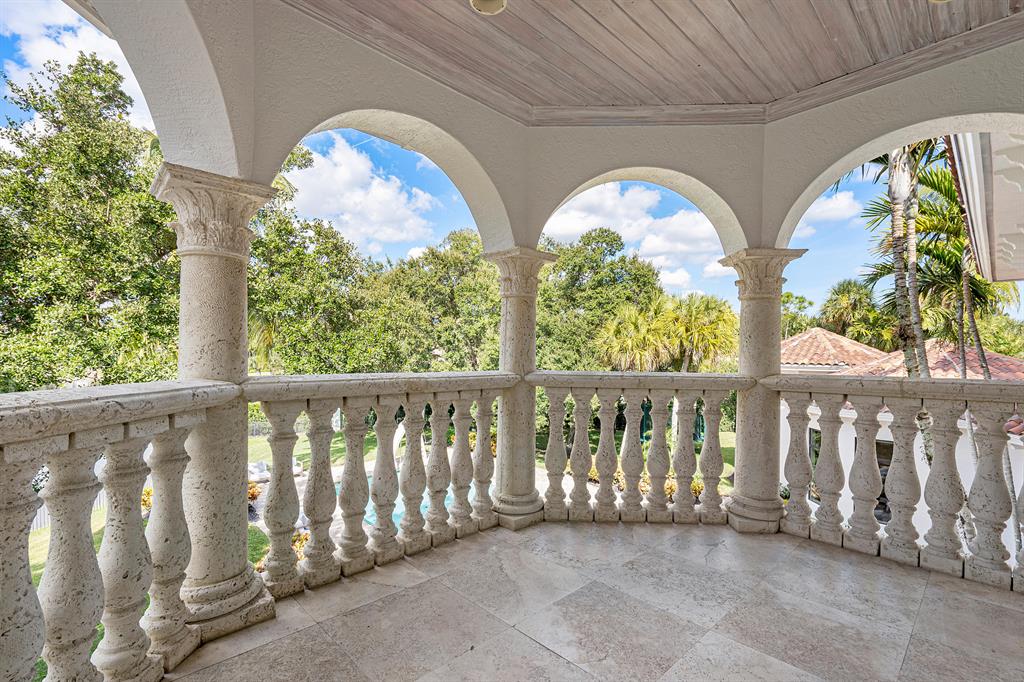 FOXE CHASE - Residential