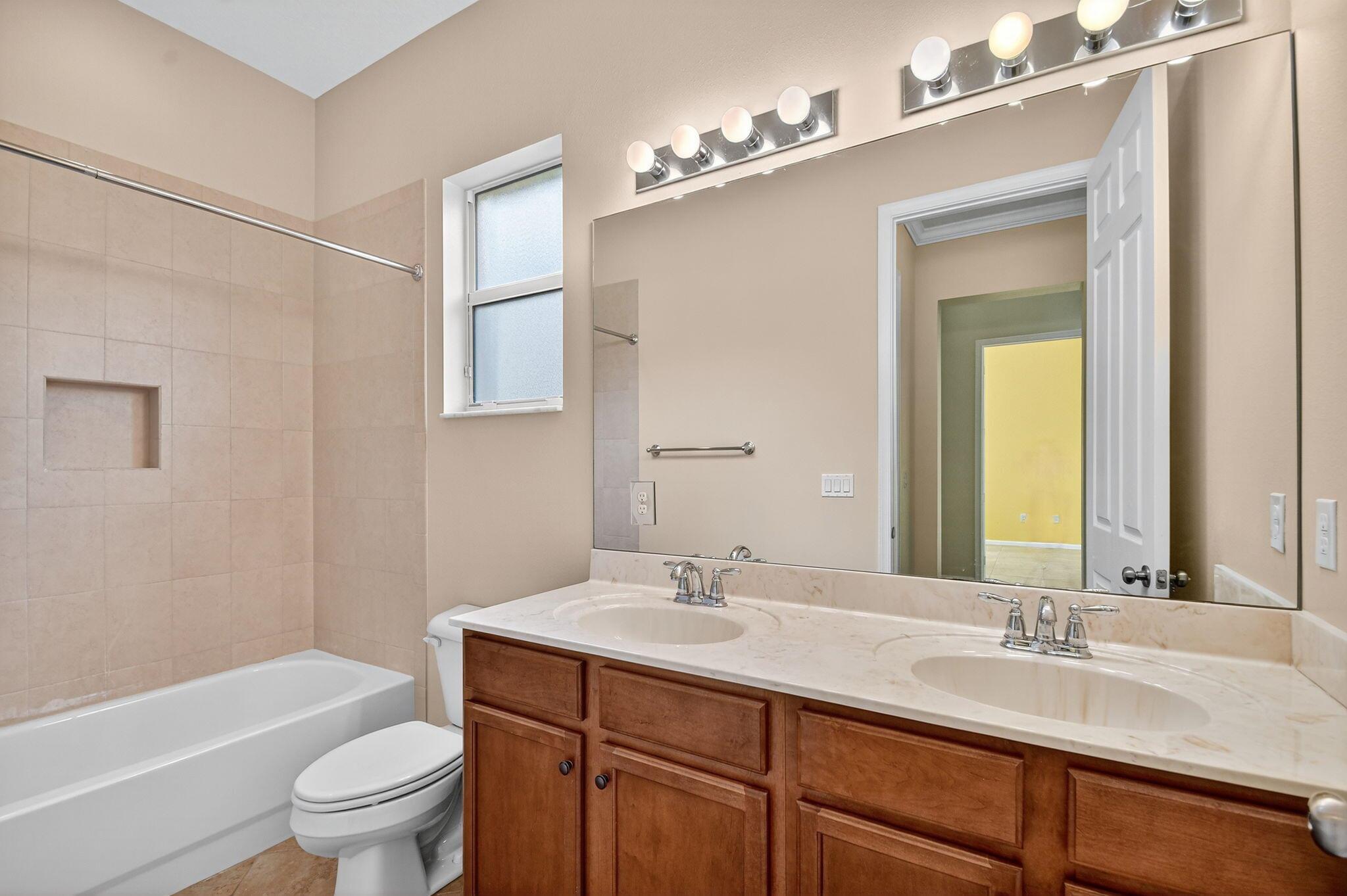 PORTOSOL - Residential