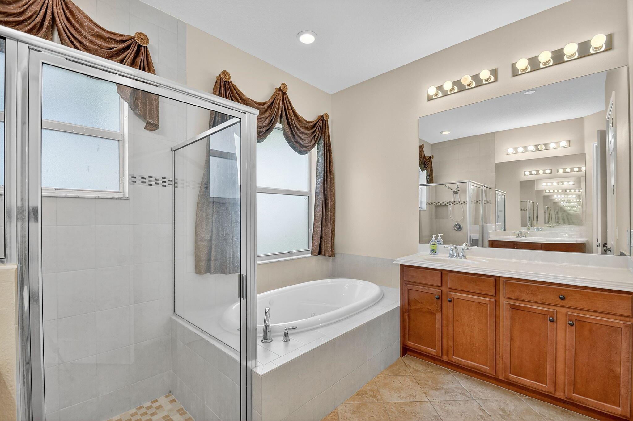 PORTOSOL - Residential