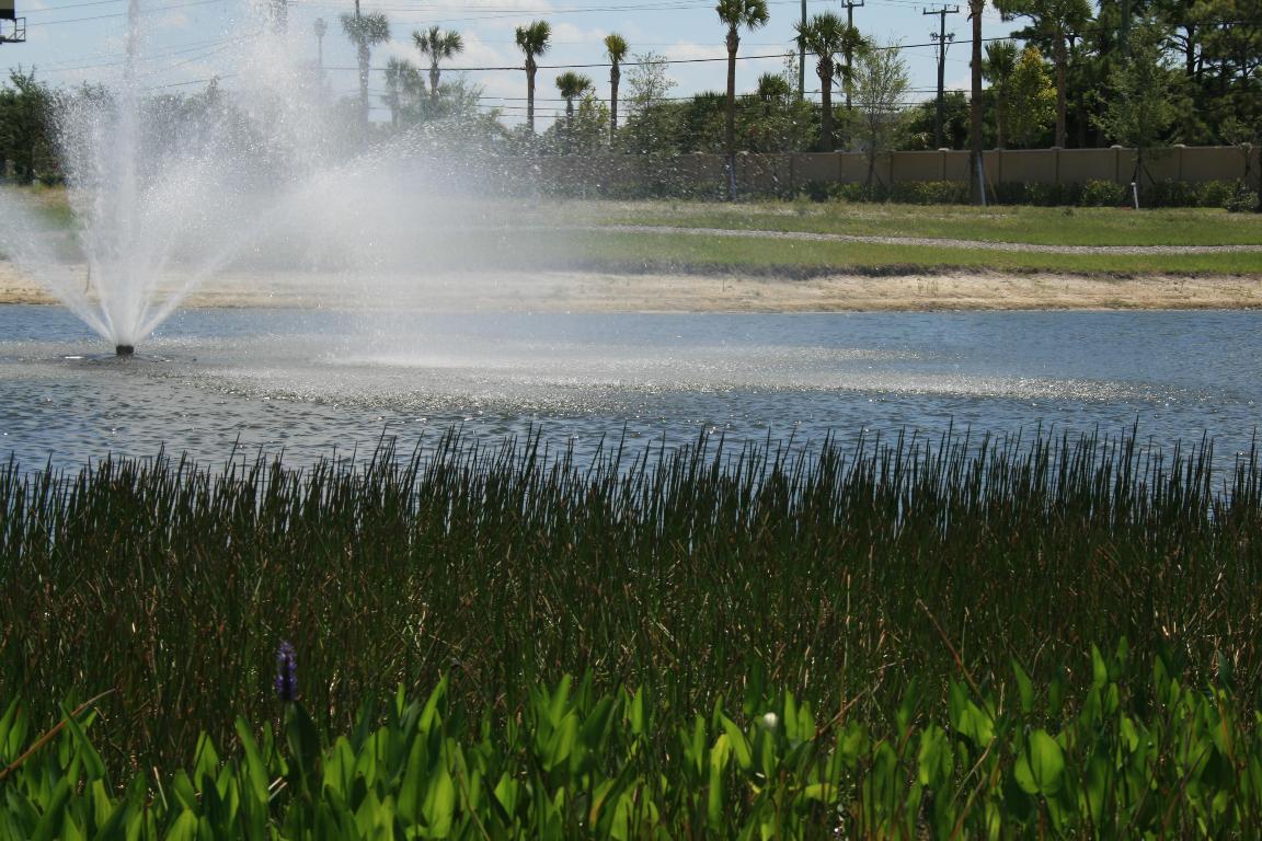 COLONY LAKE - Residential