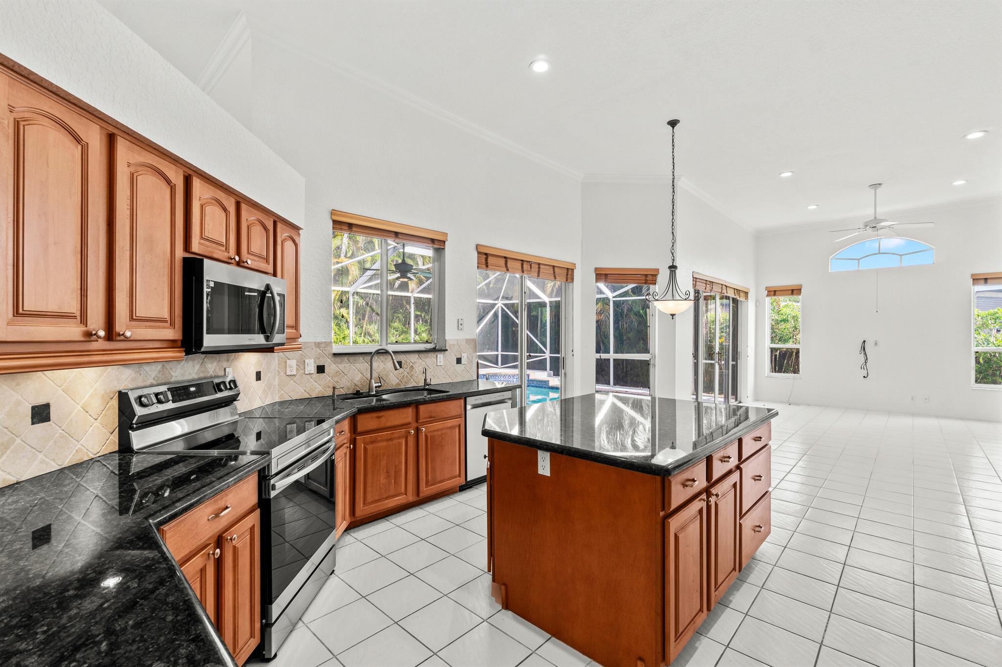 10111 Umberland Place