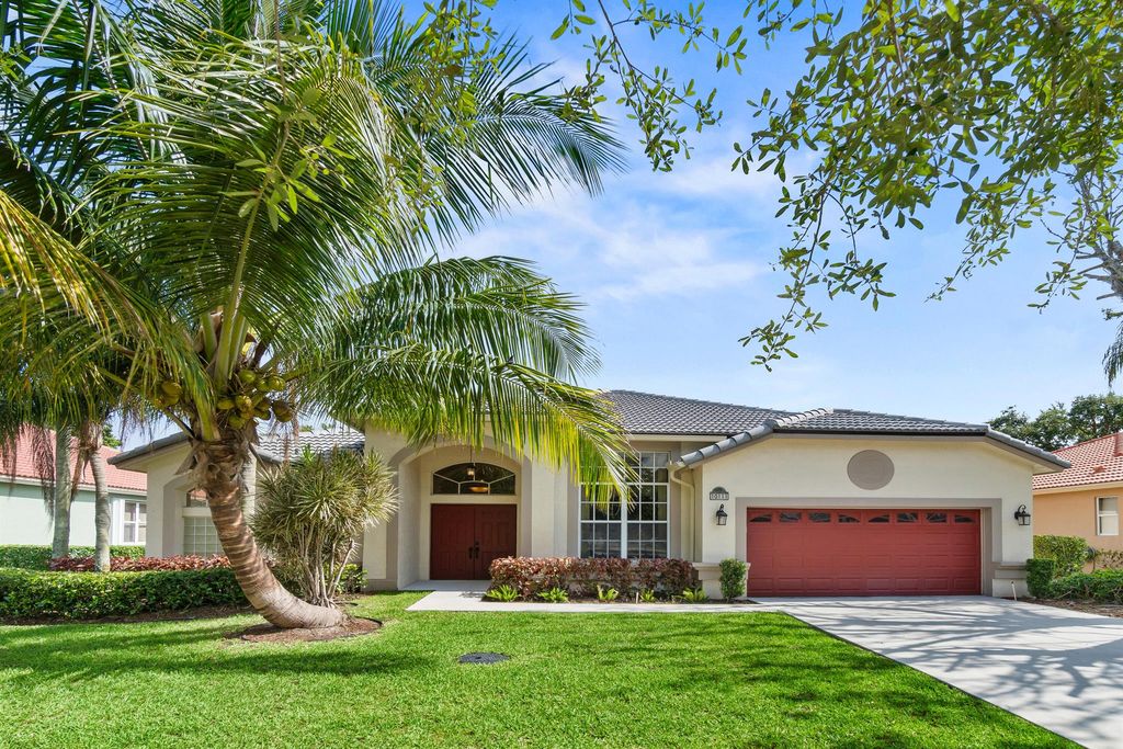 Photo of 10111 Umberland Place, Boca Raton, FL 33428 (MLS # R11094321)