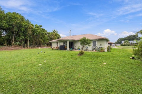 Tiny photo for 325 SE THORNHILL Drive, Port Saint Lucie, FL 34983 (MLS # B26090066)