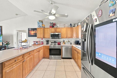 Tiny photo for 325 SE THORNHILL Drive, Port Saint Lucie, FL 34983 (MLS # B26090066)