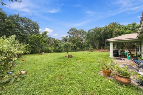 Tiny photo for 325 SE THORNHILL Drive, Port Saint Lucie, FL 34983 (MLS # B26090066)