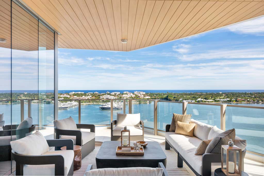 Photo of 1333 S Flagler Drive #1002, West Palm Beach, FL 33401 (MLS # B26029749)