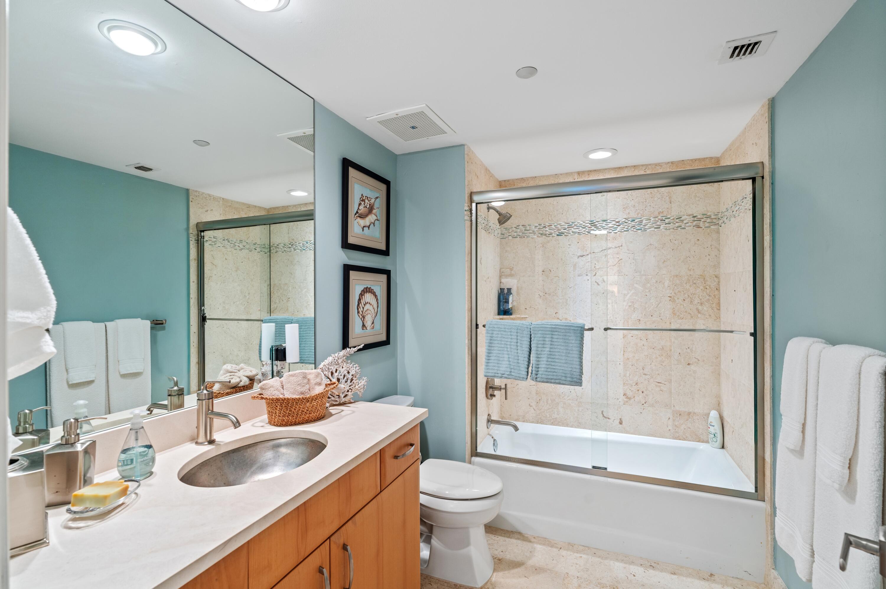 DELRAY BEACH YACHT CLUB CONDO - Residential