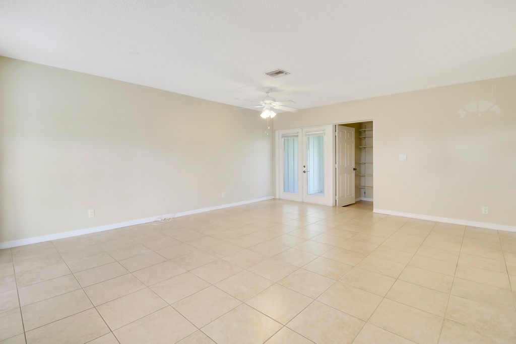 Photo of 1319 Arapaho Street, Jupiter, FL 33458 (MLS # R11029100)