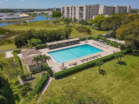 Tiny photo for 6936 Huntington Lane #204, Delray Beach, FL 33446 (MLS # B26017430)