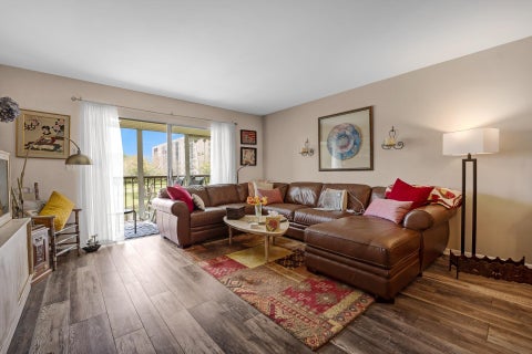 Tiny photo for 6936 Huntington Lane #204, Delray Beach, FL 33446 (MLS # B26017430)
