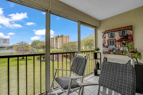 Tiny photo for 6936 Huntington Lane #204, Delray Beach, FL 33446 (MLS # B26017430)