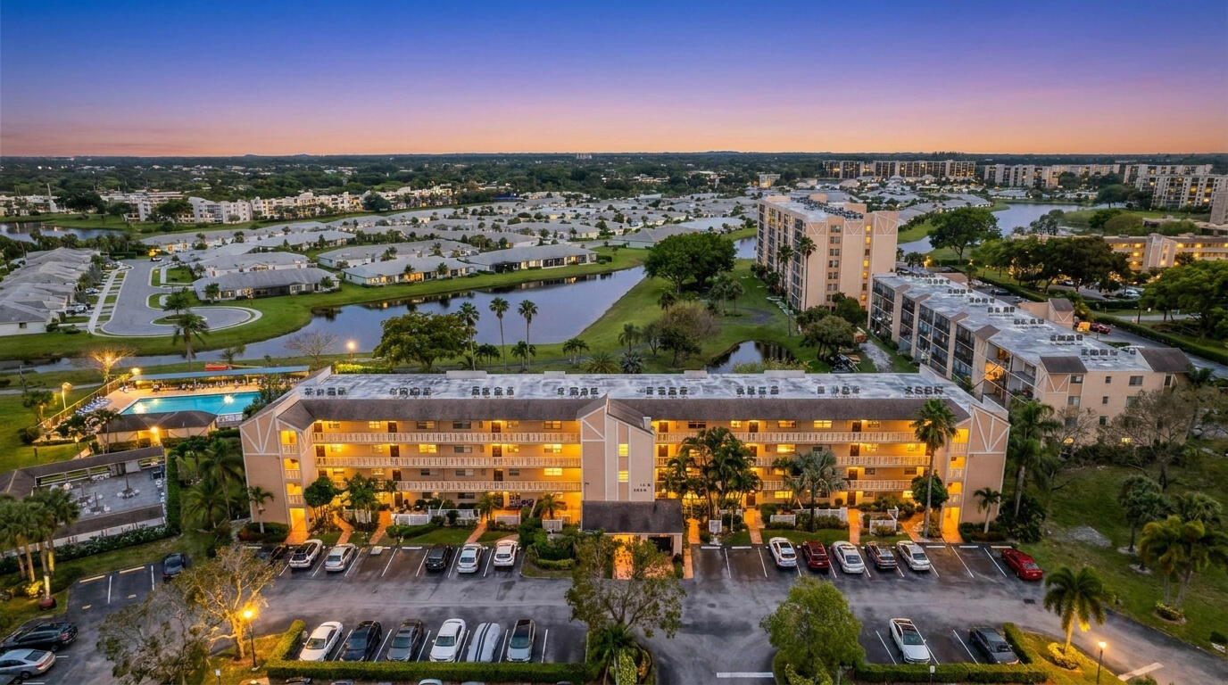 HUNTINGTON LAKES SEC TWO CONDOS - Residential