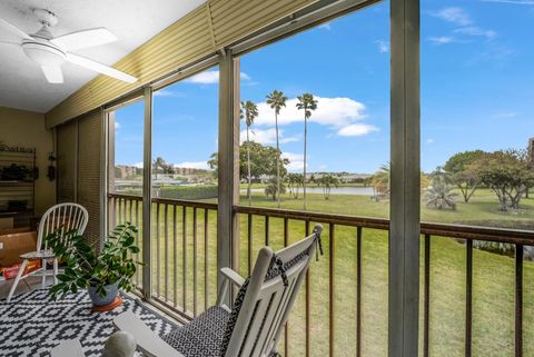 Tiny photo for 6936 Huntington Lane #204, Delray Beach, FL 33446 (MLS # B26017430)
