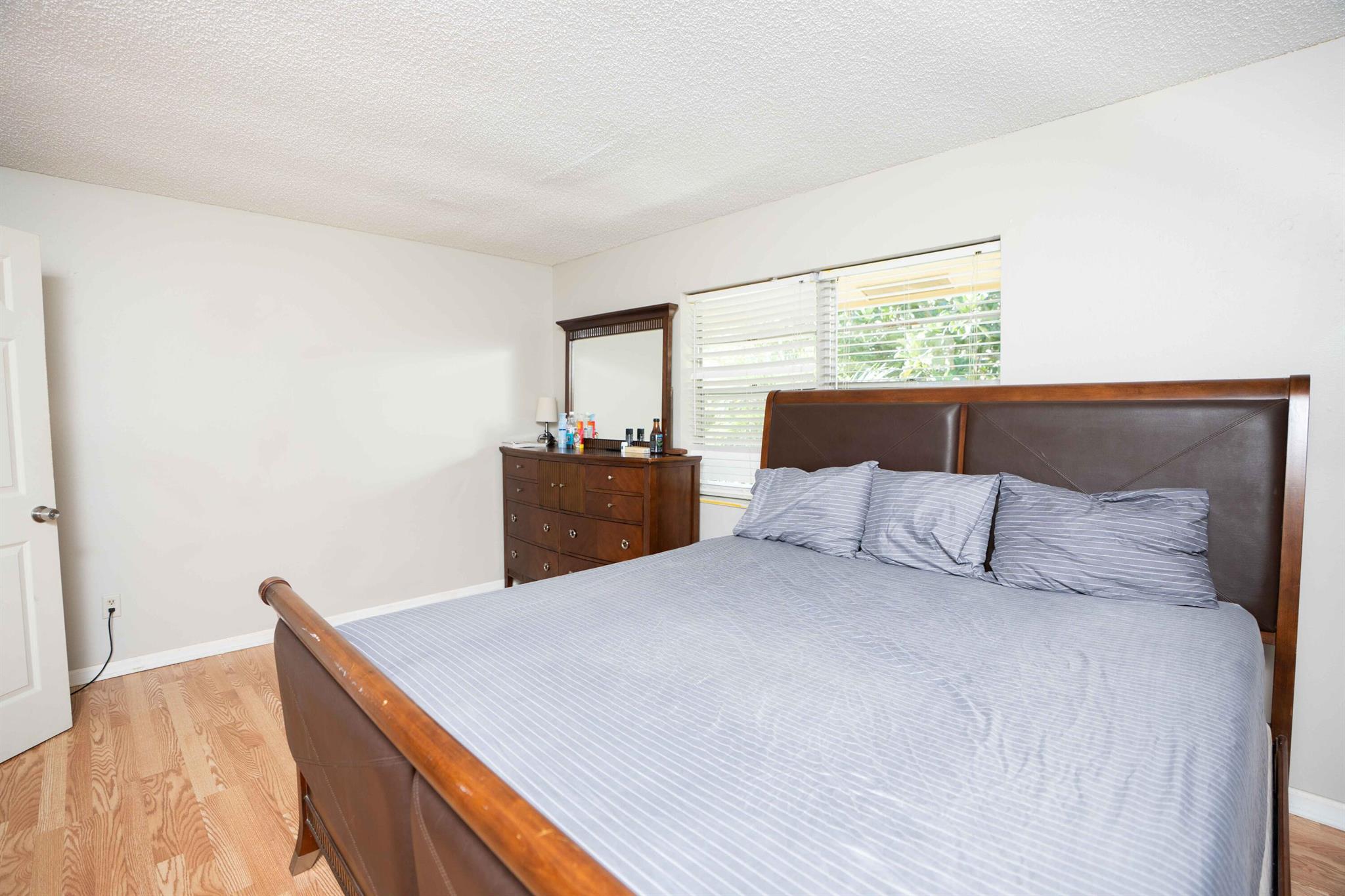 Acreage & Unrec - Residential Income