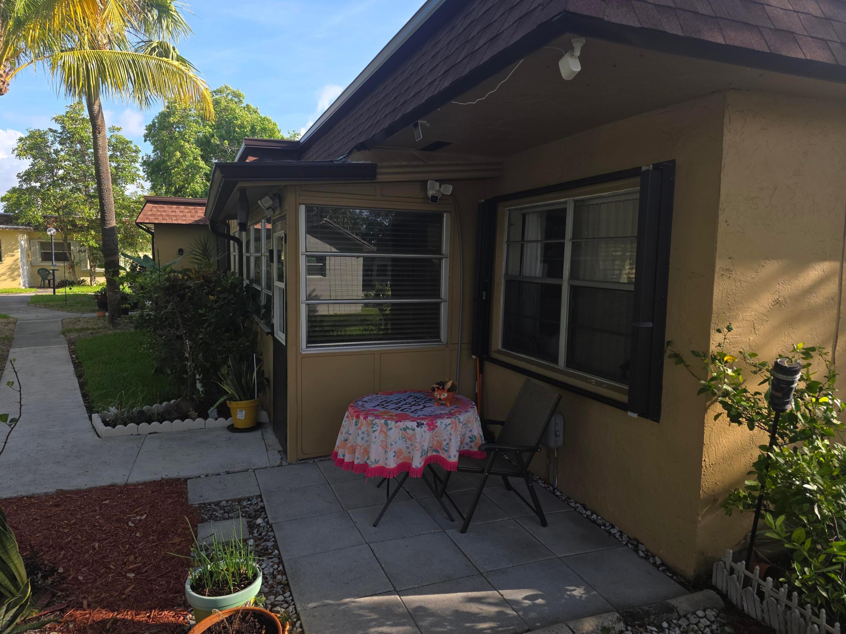 2002 SW Natura Boulevard B