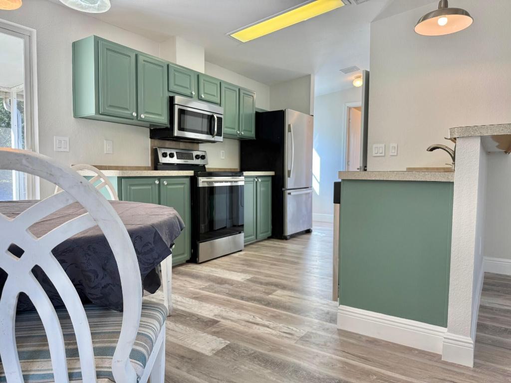 EAGLE'S RETREAT AT SAVANNA CLUB PHASE 2 - Residential