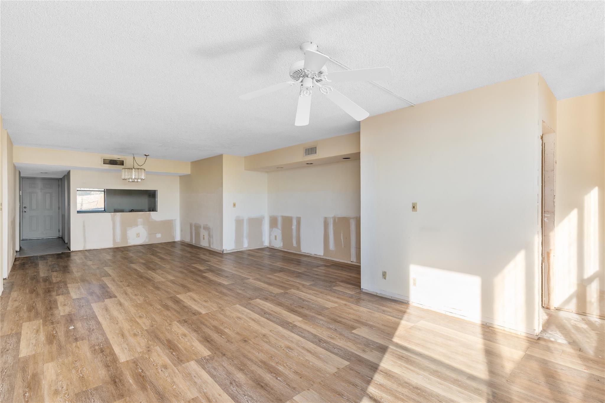APPLEWOOD 2 - Residential
