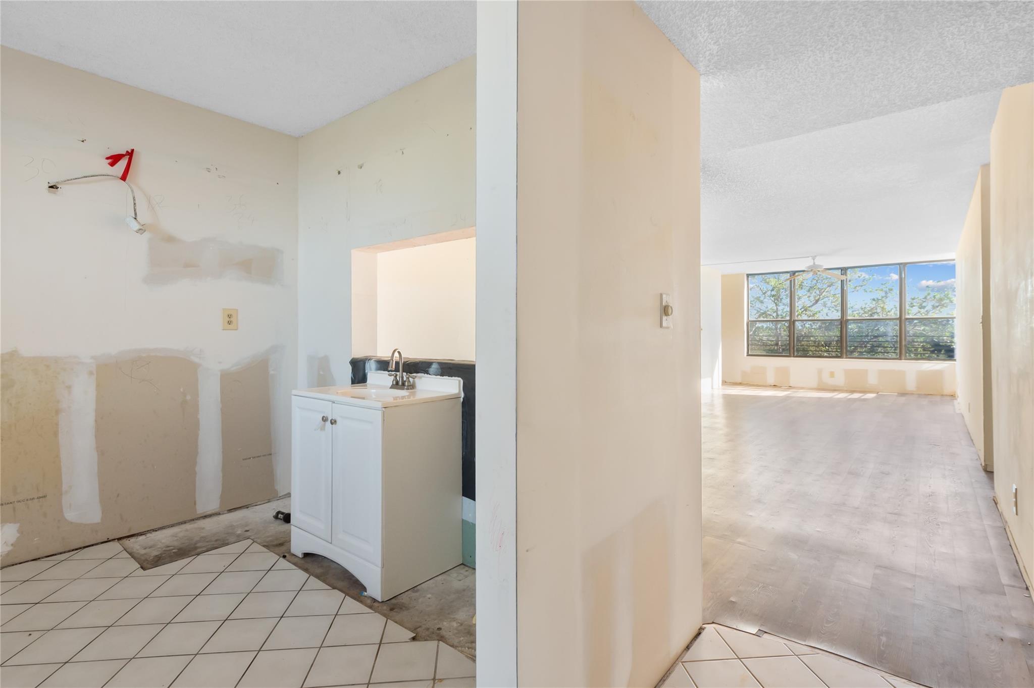 APPLEWOOD 2 - Residential