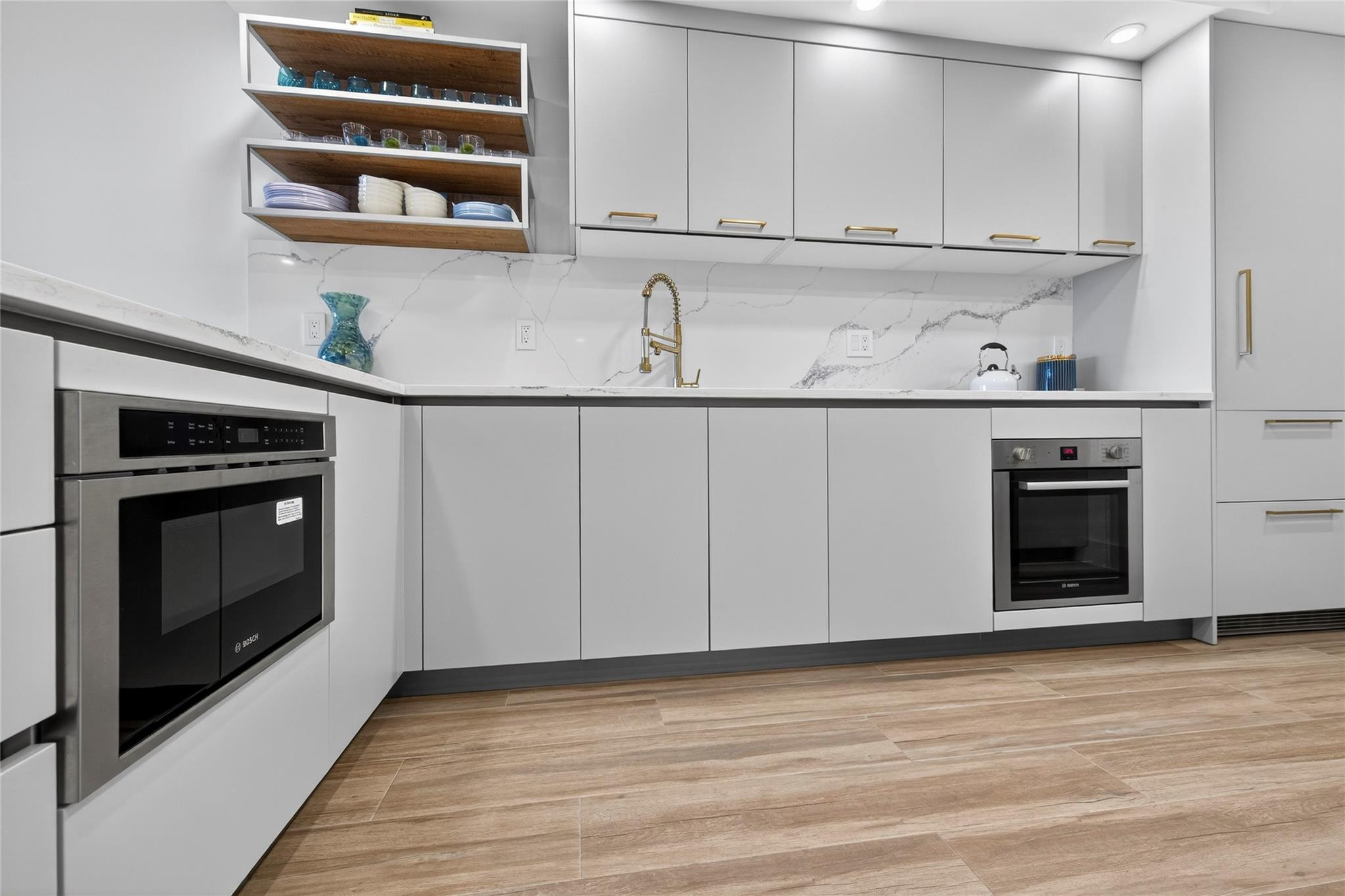 Admiralty Towers - Residential