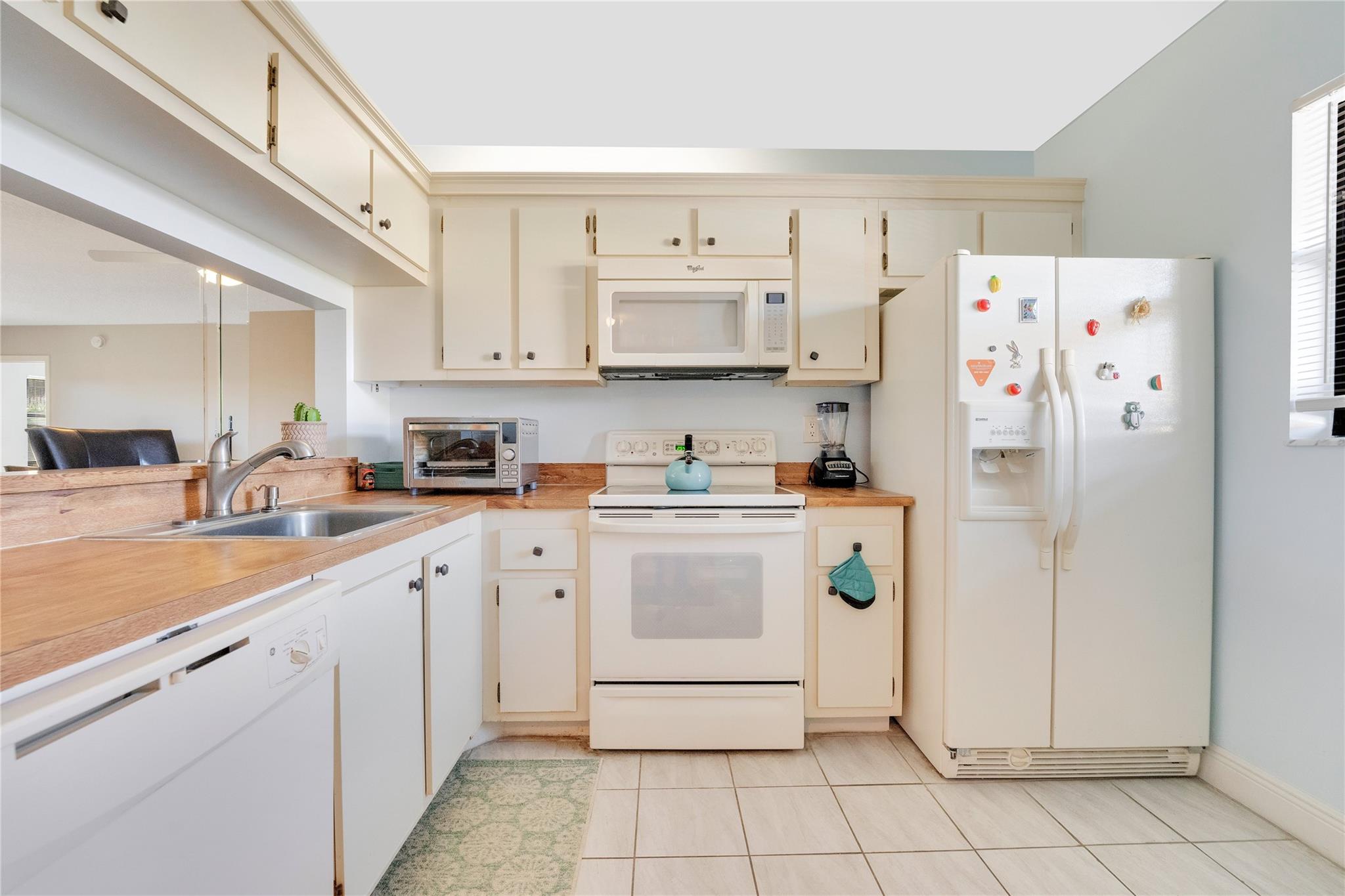 7118 Golf Colony