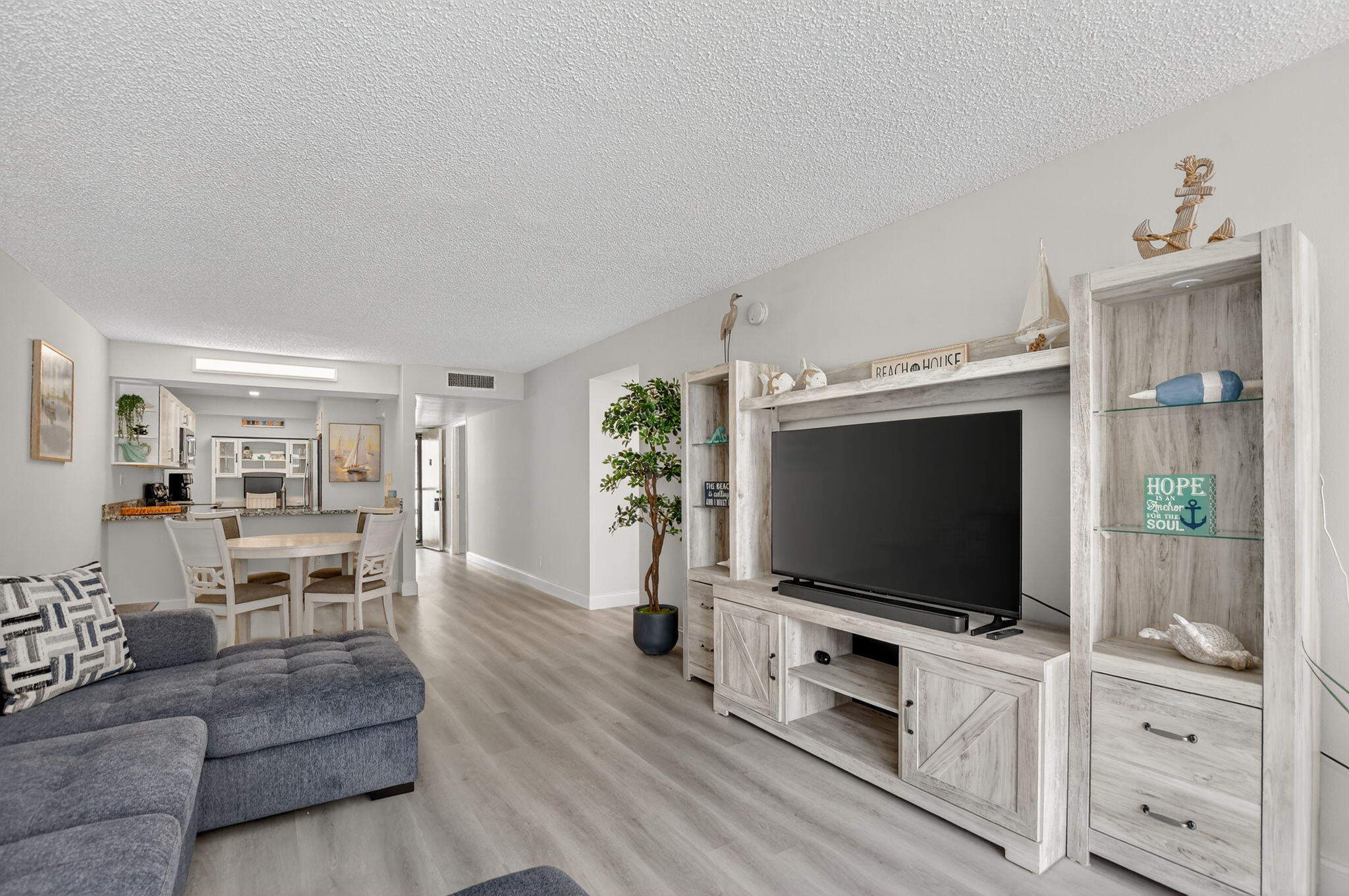 Boca Bayou - Residential Lease