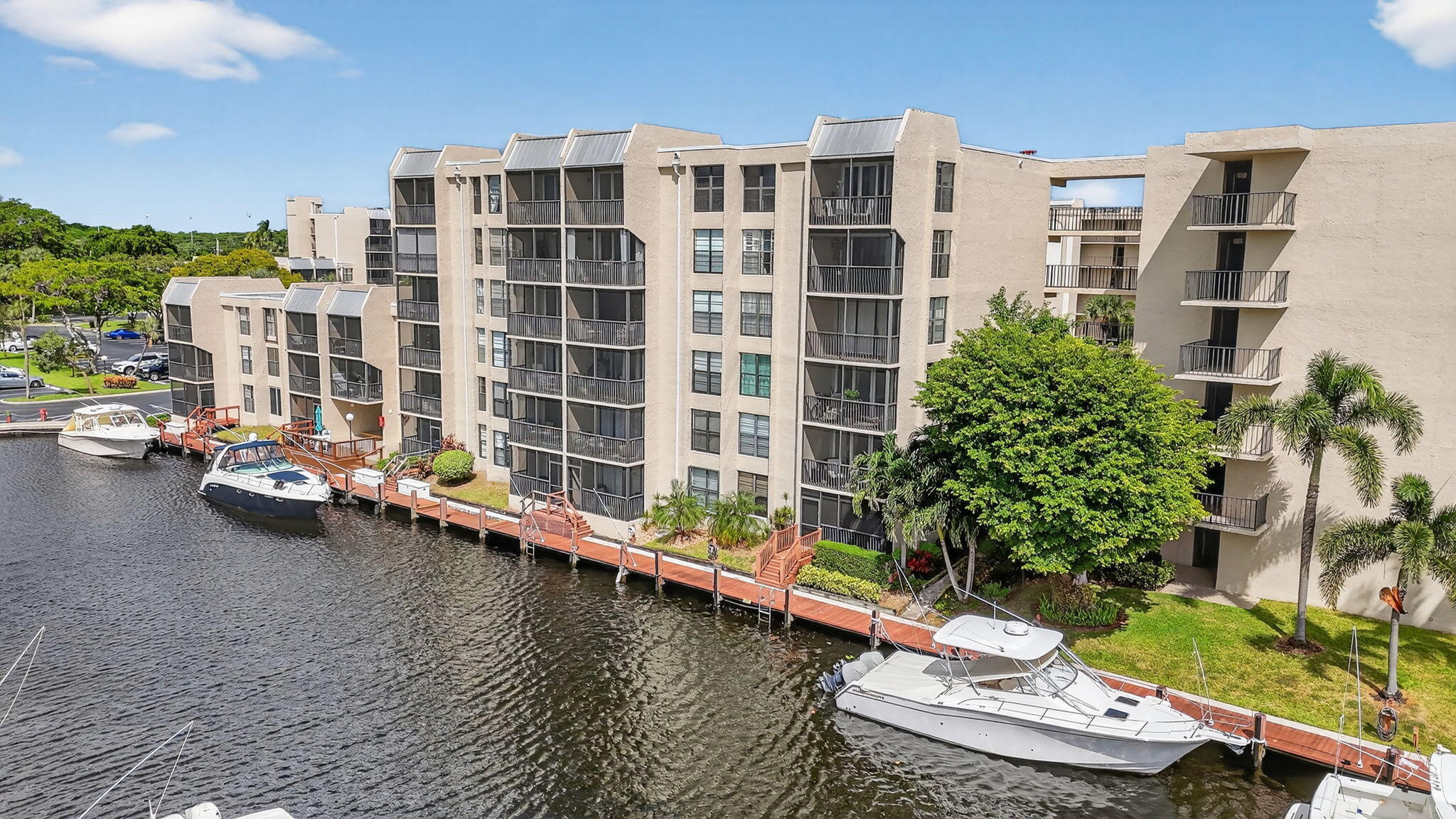 Boca Bayou - Residential Lease