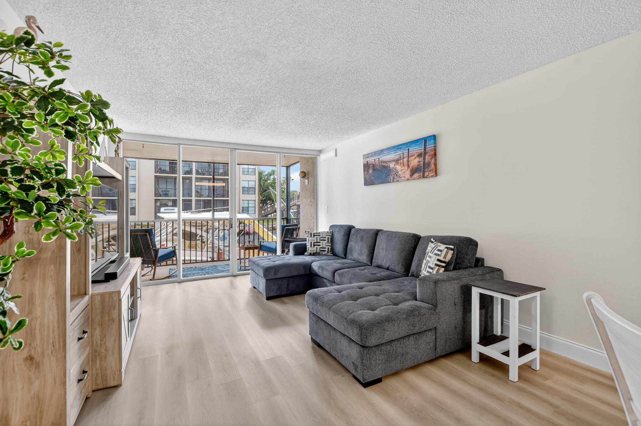 Boca Bayou - Residential Lease