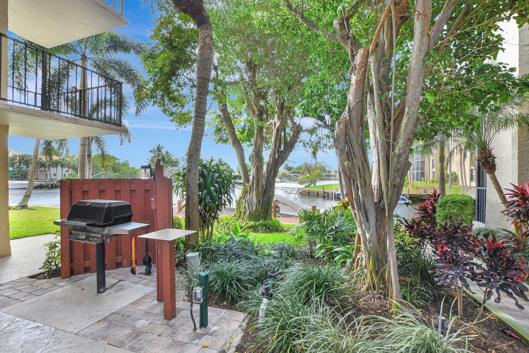 Boca Bayou - Residential Lease