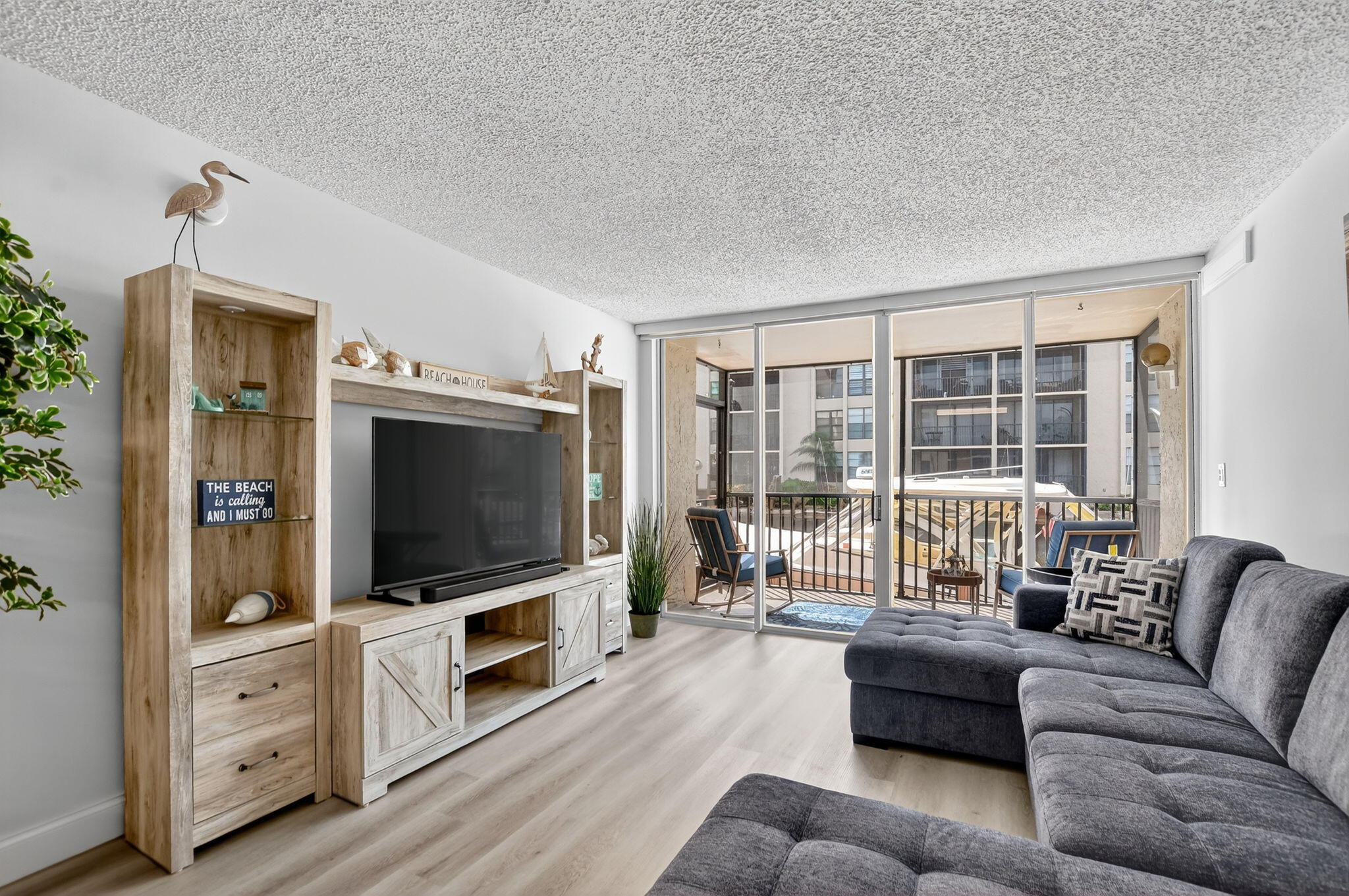 Boca Bayou - Residential Lease