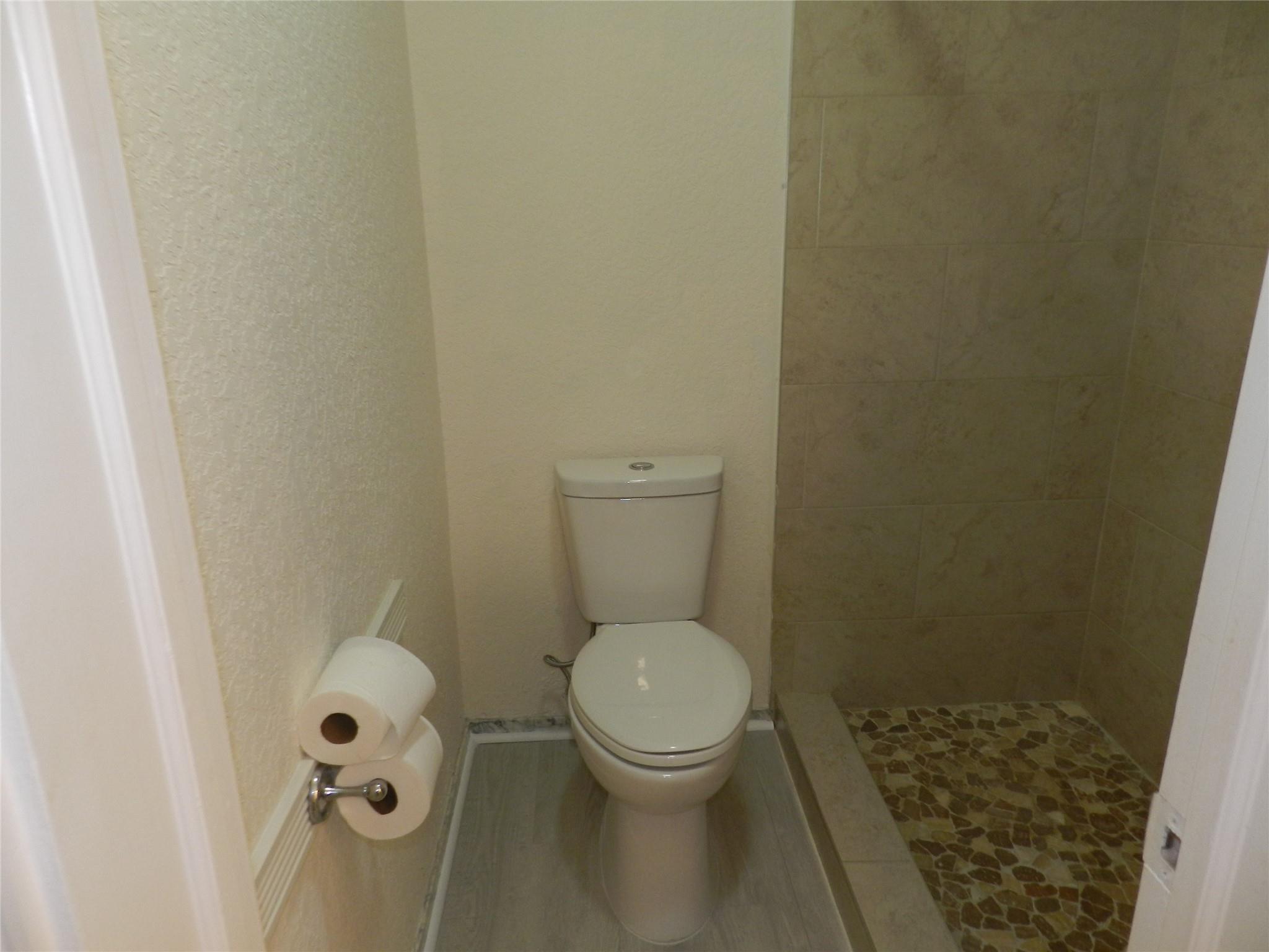 Bay Colony - Residential Lease