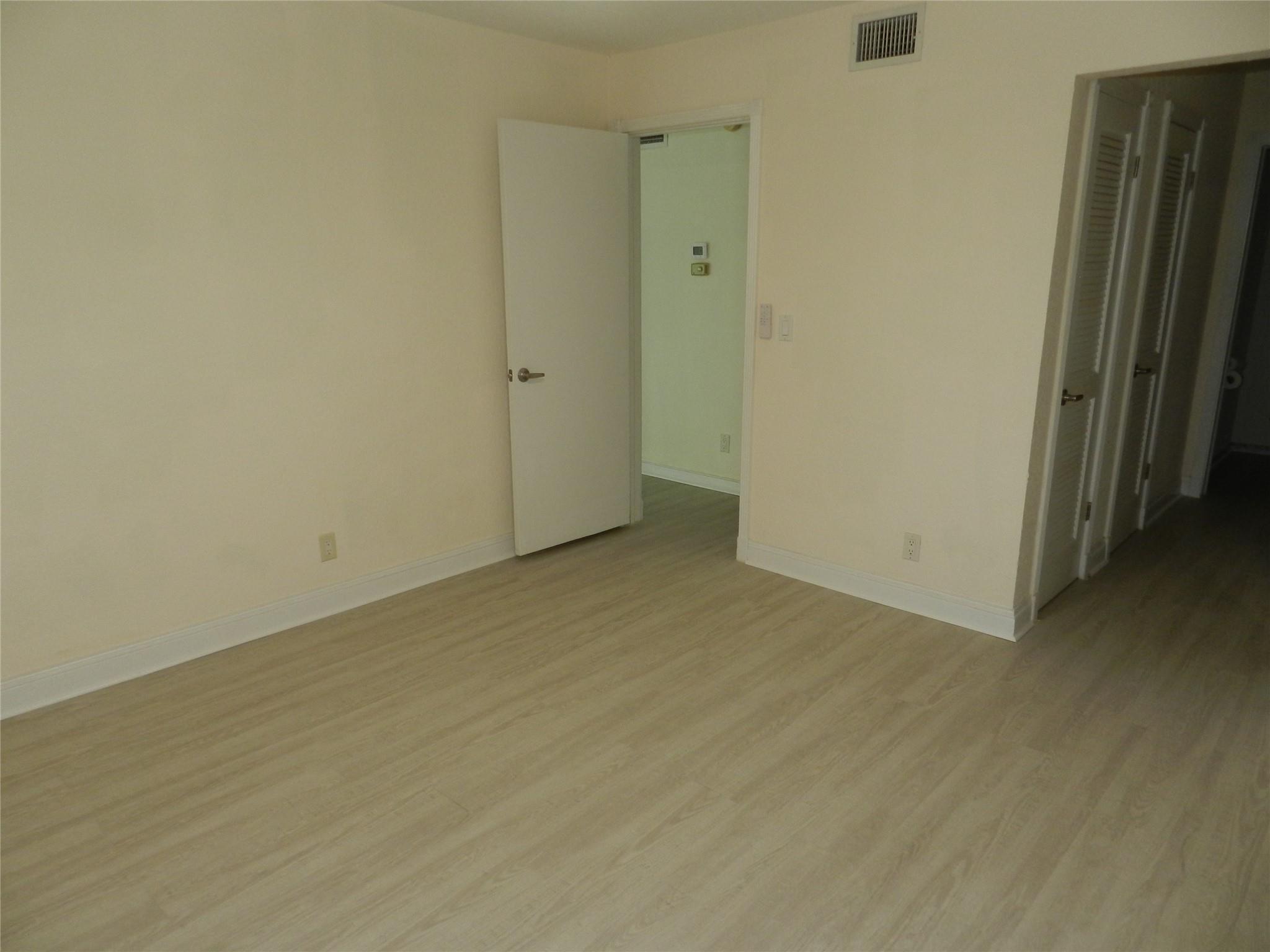 Bay Colony - Residential Lease