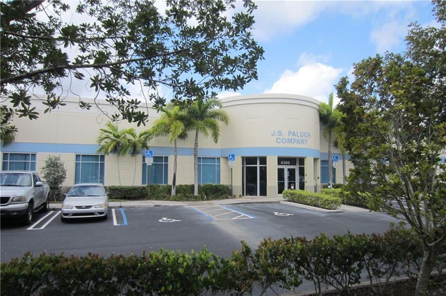 Located in desirable Commerce Park of Coral Springs this 2.67-ac. site has a 30,318-sf freestanding Class A Industrial Facilityavailable for acquisition. This tilt up construction building hasall impact doors and windows. Airconditioned 26-28 ft highextra clean warehouse space. 2000 Amp total electricalservice. 76 parking spaces. Over 10,000-sf of built out officespace with 9 ft ceilings. 3 loading docks, and plenty of stackingarea. Built in 2006, IRD zoning.