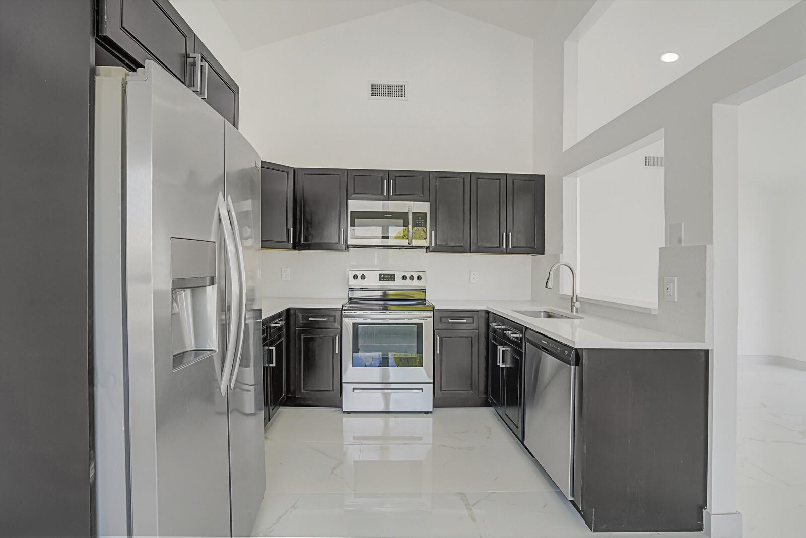 Country Park At Boca Rato - Residential Lease