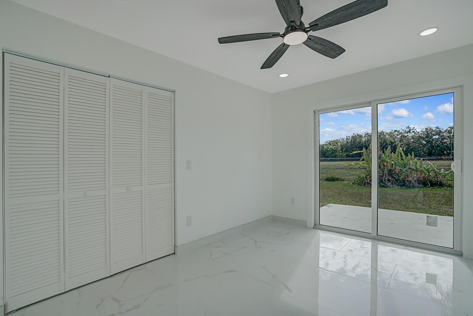 Country Park At Boca Rato - Residential Lease